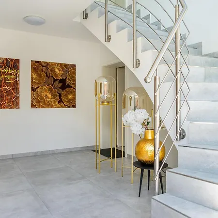 Muehlenblick 3, Og Mit Balkon In Zentraler Lage! Apartmán Hage